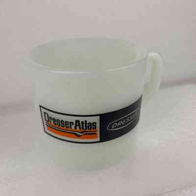 [Mug] Dresser Atlas, White Glass, Black Orange