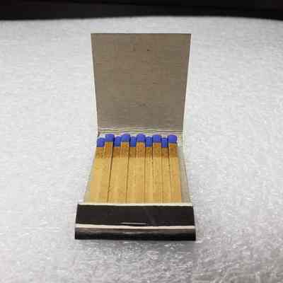 [Matchbook] White's City, 20-strike, Yellow Black Blue - Interior: View of interior