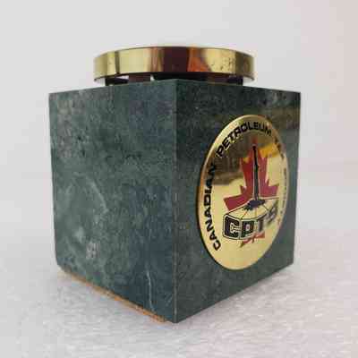 Angled View of Thermometer, Front