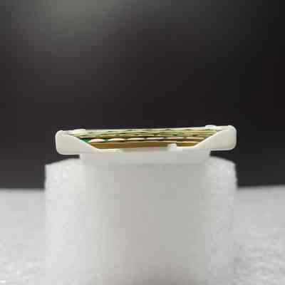 Right edge with opening