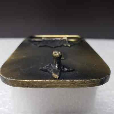 Hook, left-edge angled