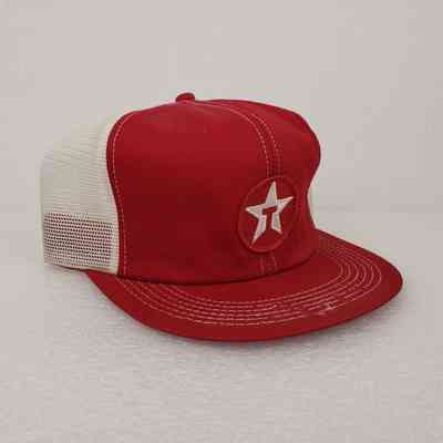 [Cap] Texaco Logo, Embroidered Patch, Fabric Crown Red, Mesh Body White [Devil's Dust]