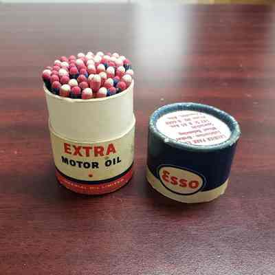[Matchbox] Esso, Extra Motor Oil, Barrel-shaped, Card, Blue White Red