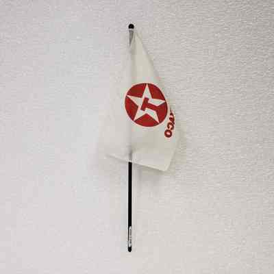*[Desk Flag] Texaco, Fabric White Red, Plastic Black