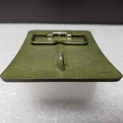[Belt Buckle] Banister, Antique-Silver - Hook: Close-up view of the hook.