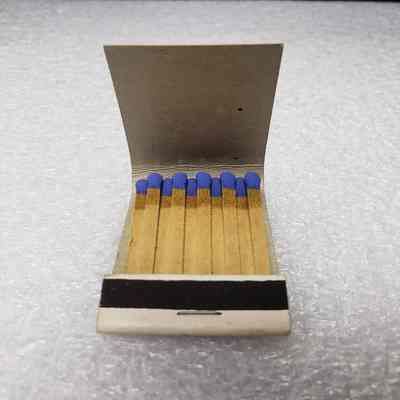 [Matchbook] White's City: Totem Poles, 20-strike, Yellow Black - Interior: View of interior