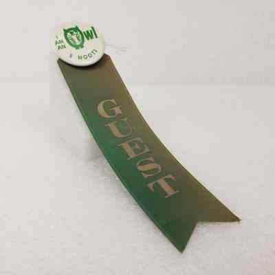 [Ribbon] Guest /"I Am An Owl", Button Pin with Ribbon, Green Gold White, c.1972