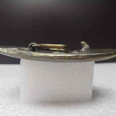 [Belt Buckle] CANMAR, Maple Leaf, Antique-Brass/Silver - Side: View from the side.