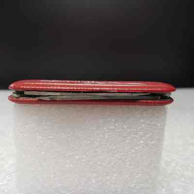 [Pocket Knife] Halliburton Services Ltd., Red - Top: View of top edge
