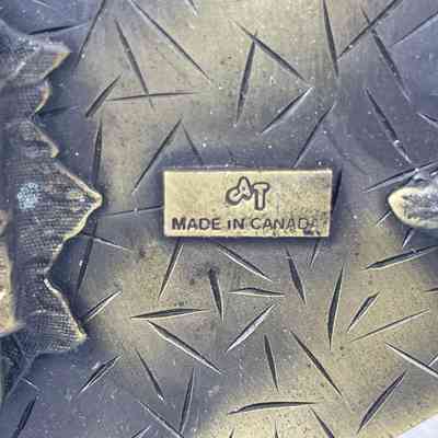 Close-Up of Manufacturer's Mark
