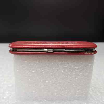 [Pocket Knife] Halliburton Services Ltd., Red - Bottom: View of bottom edge