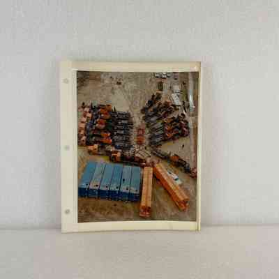 [Photo] Orange Semitrucks, Blue C Cans, Coloured, Portrait