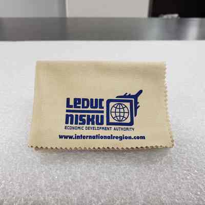 [Glasses Cloth] Leduc Nisku, Tan Blue