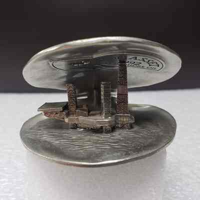 [Desk Ornament] Cohasset 1992, Clam-Shell Model, Metal