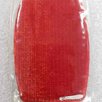[Lint Remover] Texaco, Red White - Brush Side w/ Cover: View of brush side while inside clear cover