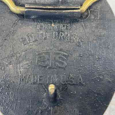 Close-Up of Manufacturer's Mark