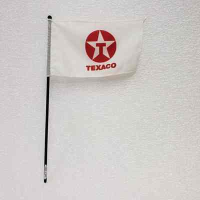 Front view, flat flag