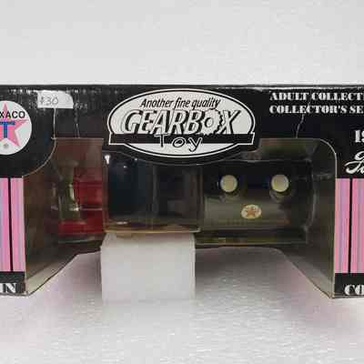 View of Model in Box, Top-View Straight-On