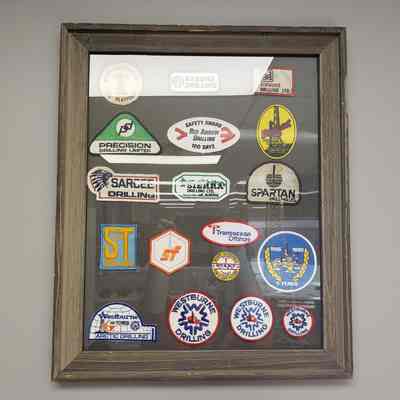 [Patch] Embroidered Patches, Set of 18, Framed