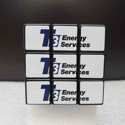 [Puzzle Cube] R&M Energy Systems Canada/T3 Energy Services, Plastic, Blue Red - Side D: View of Side D.
