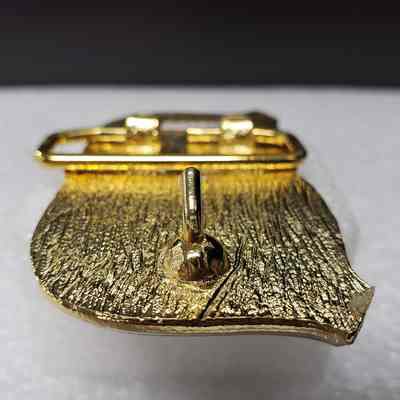 [Belt Buckle] Canadian Northwest Carrier Inc., Gold Enamel - Hook: Close-up view of the hook.