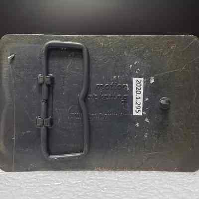 [Belt Buckle] Challenger Drilling, Antique-Bronze Red - Back: View of the back.