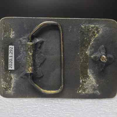 [Belt Buckle] CEMAK, Truck, Antique-Bronze - Back: View of the back.