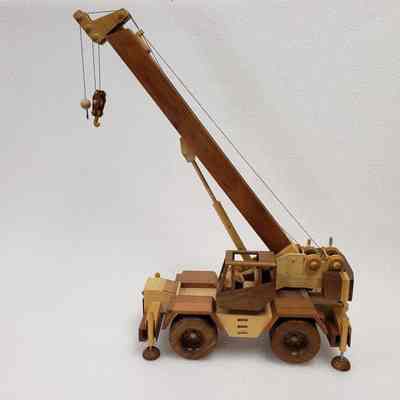 [Model] Crane, by Ed Langlois, Wooden Handmade