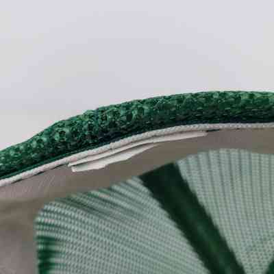 Close-up of Missing Label