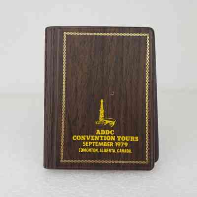 [Album] ADDC Convention Tours September 1979, Association of Desk and Derrick Clubs, Edmonton Alberta, Pocket-Sized, Plastic Brown Yellow