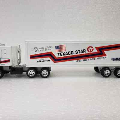 Side view, right-side straight-on, truck and trailer