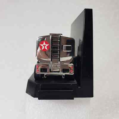 Side view, right-side straight-on, tanker back and display stand