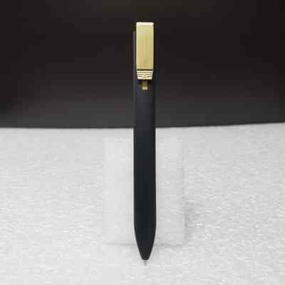 [Pocket Diary] 2012, "Gordon E. Vlieg and Team, RBC Dominion Securities" - Pen Front Extended: View of front of pen, extended