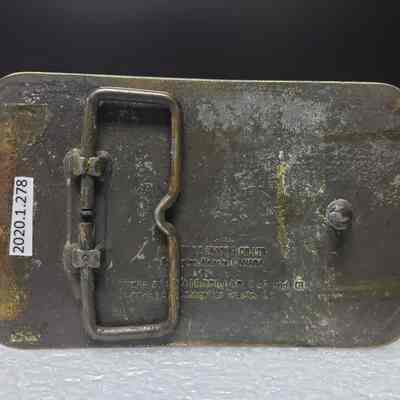 [Belt Buckle] Caterpillar Quality Products Reg'd, Bowl Scraper, Antique-Bronze - Back: View of the back.