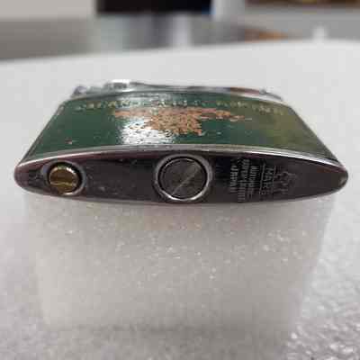 [Lighter] B-A Gas, "Clean Across Canada", Green Red Gold - Base: View of base