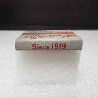 [Matchbook] Guiberson Specialty Oil Field Equipment, 21-strike, Red Green Gold - Saddld: View of saddle