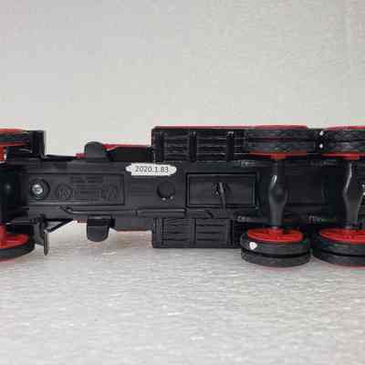 Undersidr angle, straight-on