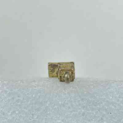 View of Charm, Top
