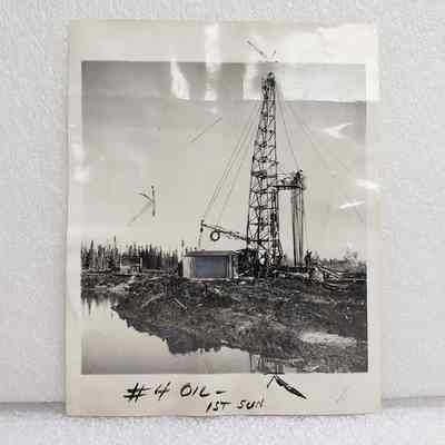 [Photo] "Oil Epic of the North", Norman Wells "#4 OIL - 1ST SUN", Wide World Photos, BW, 22 September, 1943
