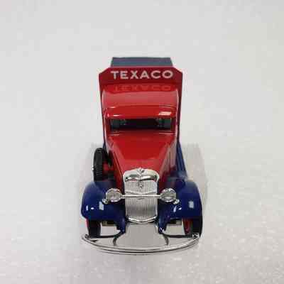 Front view, top-angle