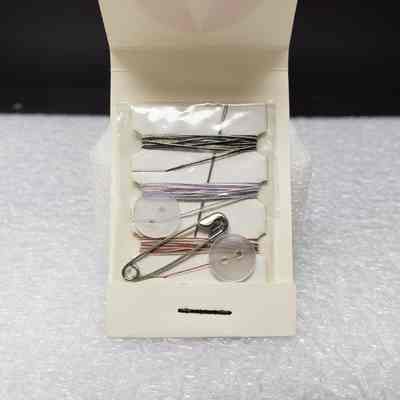 [Sewing Kit] Texaco, Mini Kit, Red White - Interior