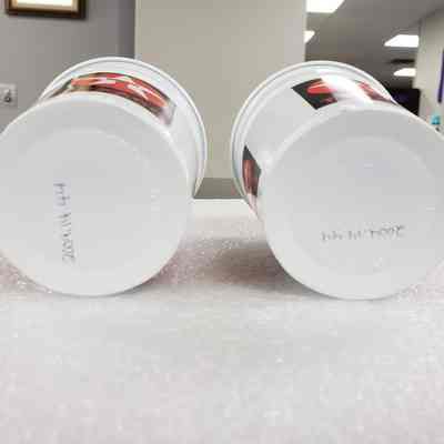 [Cup] Texaco Plastic Set of 2, White Black Red - Base: View of base