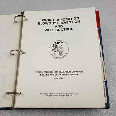 [Manual] Blowout Prevention and Well Control, Exxon, White Binder w/ Tiger and Valve, 1984 - Title Page: View of the title page