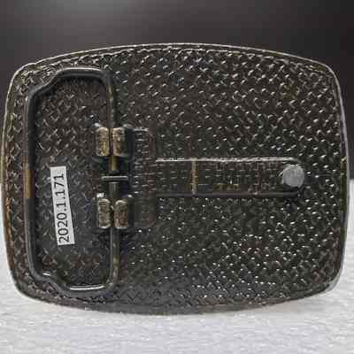 [Belt Buckle] Barban Pipe Handlers Ltd., Leather Antique-Bronze [Damaged] - Back: View of the back.