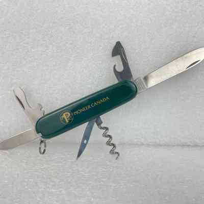 View of Knife, Opened, Front