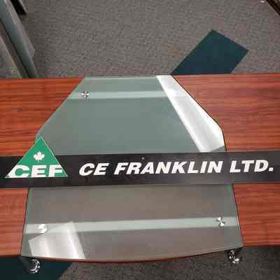 [Signage] CE Franklin Ltd., Plastic B/W Green