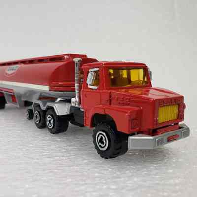 [Model] Texaco, Scania Tanker, Majorette, 1:60 Scale, Red Silver Black Yellow