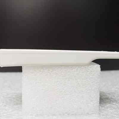 Bottom edge, closed