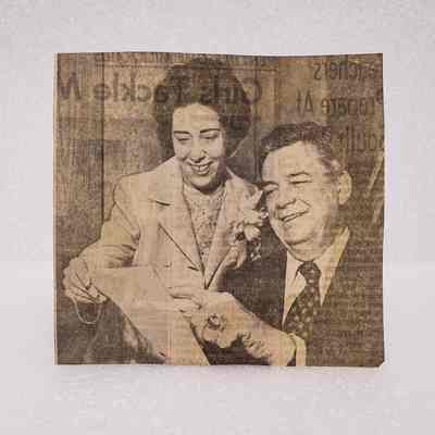 [Clipping] Image of Woman and man Pointing A Paper, San Diego Union, Sunday Morning, 29 August, 1971