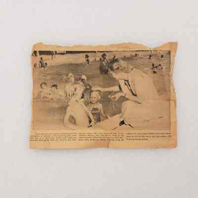 [Clipping] Mrs Anderson and Children at Devon Pool, Town of Devon, 29 July, 1950